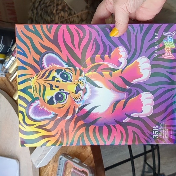 Lisa Frank by Morphe eyeshadow palette in 35B - Picture 1 of 2